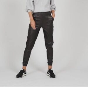 SPANX Leather Like Jogger in Noir Black